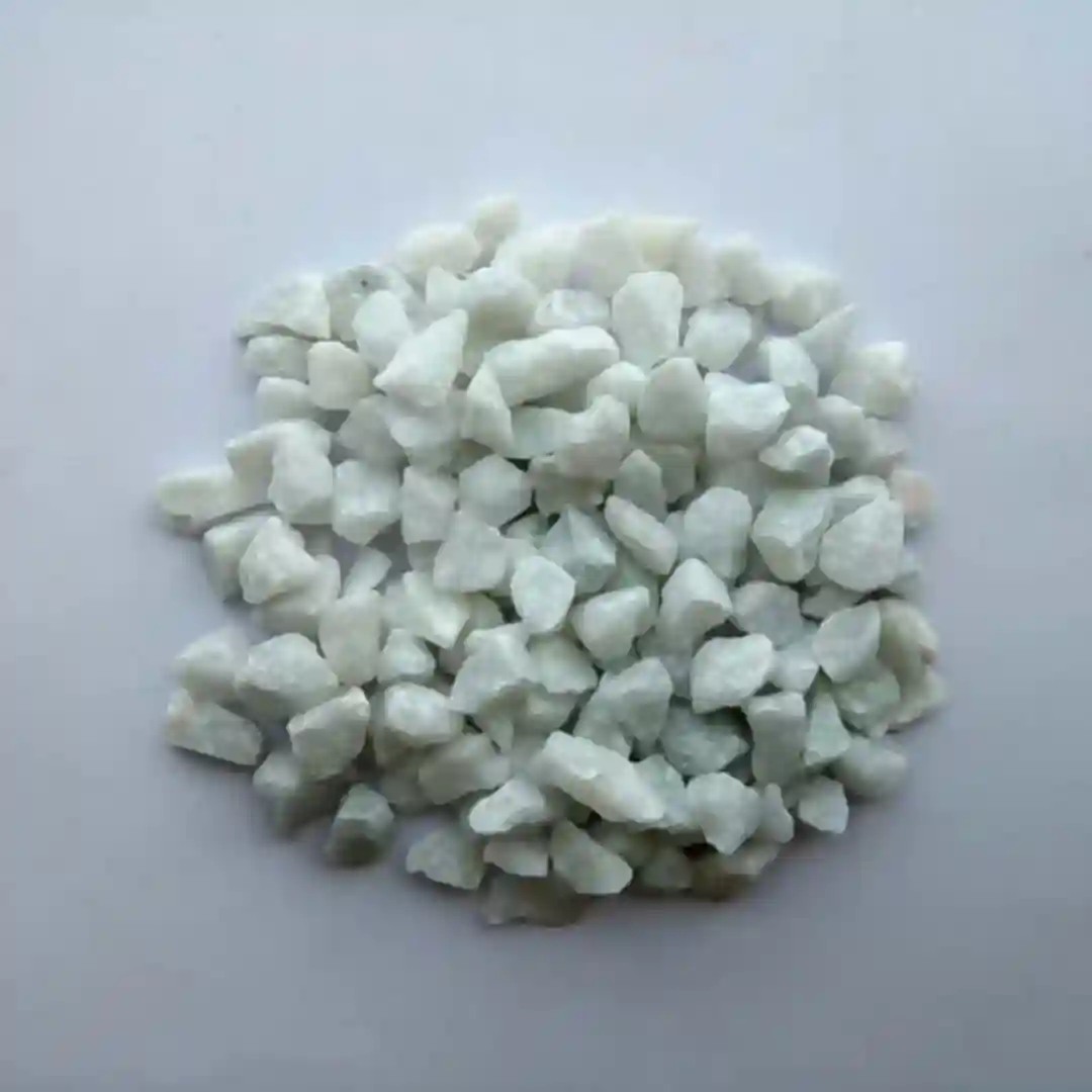 White Crushed Stone Chips