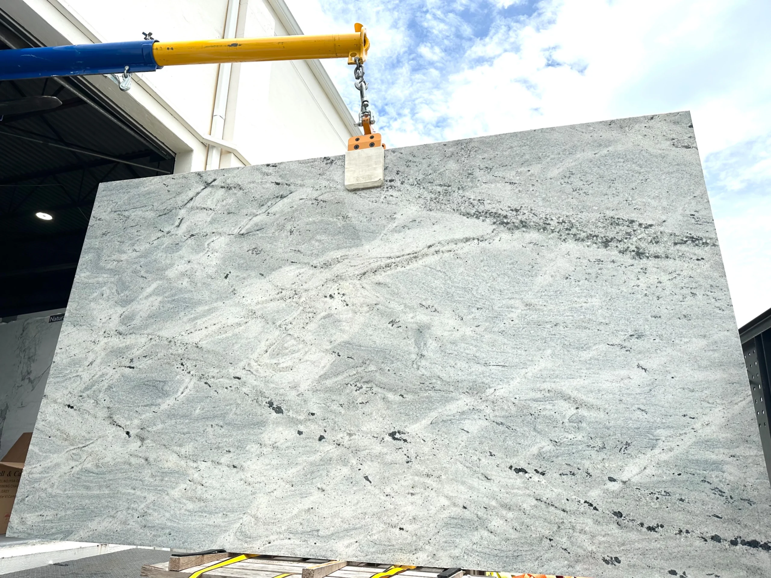 fantasy_white_granite_slabs_granite