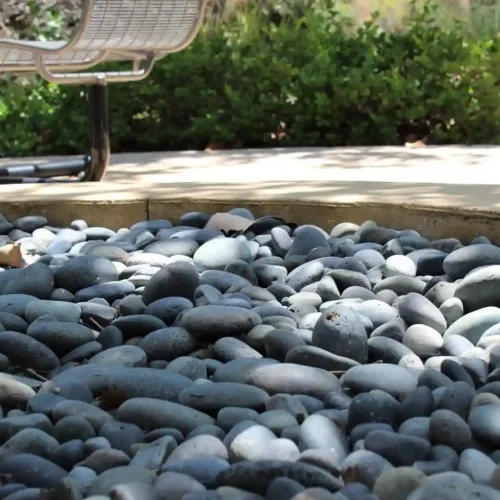 Green River Pebbles Garden