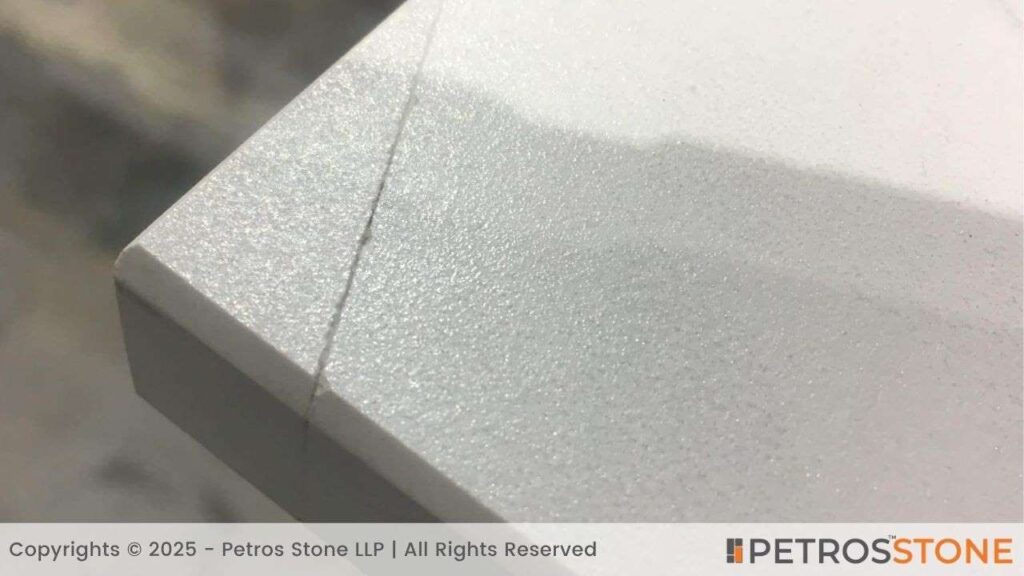 Resistance to Cracks and Chips of Mitred Edge